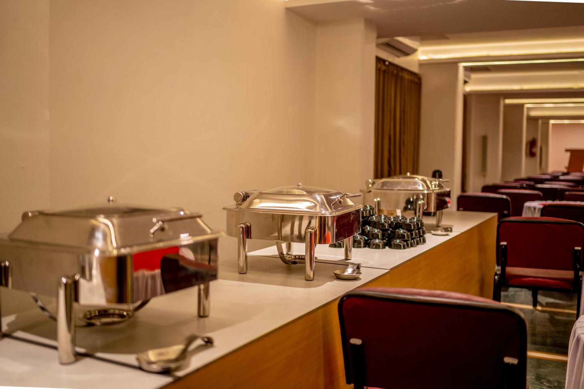 Hotel The Marion Насик Экстерьер фото