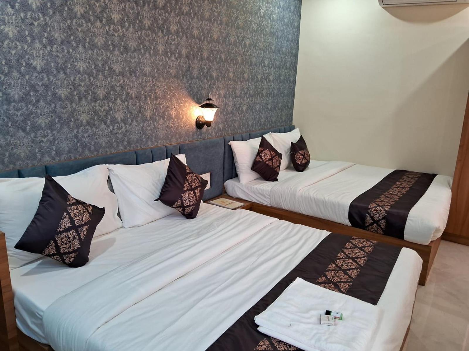Hotel The Marion Насик Экстерьер фото